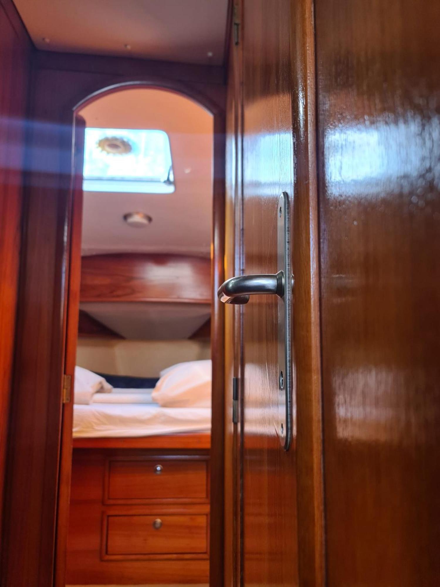 Coriandre 2 - Dormir Sur Un Grand Voilier 9 Personnes By Nuits Au Port Λα Ροσέλ Εξωτερικό φωτογραφία
